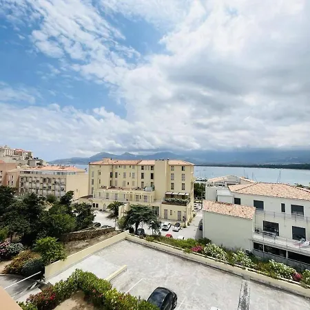 Climatise 5 Couchages Avec Wifi A Calvi - Fr-1-63-335